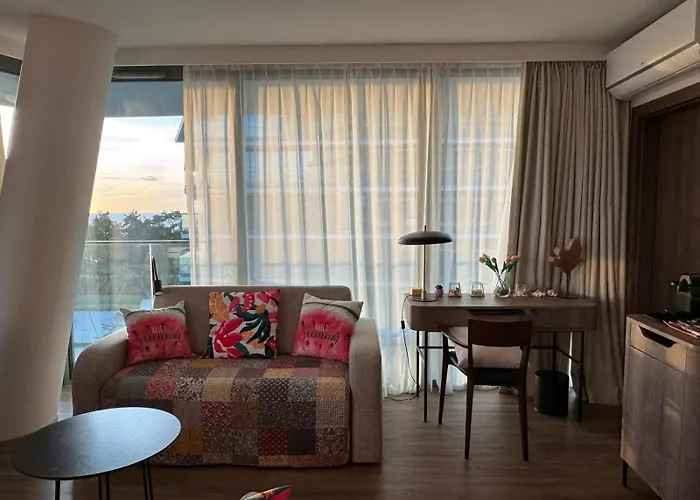 Baltycki Eden Delux * מידזיזדרויה